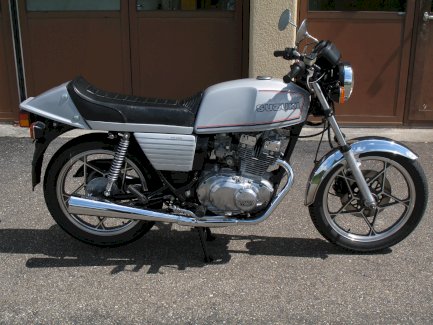 Oldtimer 1980: Suzuki GSX 250 ( GS25X ) Veteranenfahrzeug