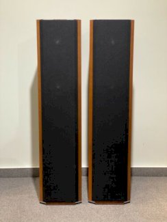 Quadral Aurum Vulkan 9 3-Wege-Standlautsprecher Druckkammerreflex 