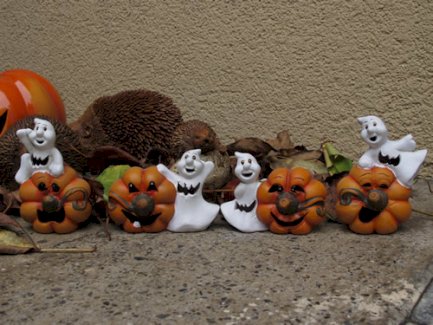  4 lustige Kürbis-Geister aus Keramik