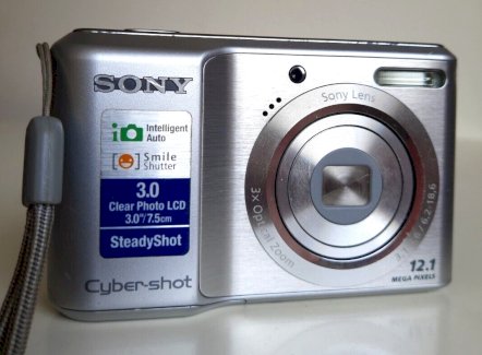 Sony DSC-S2100 12,1MP Digitalkamera, 3-fach optischer Z