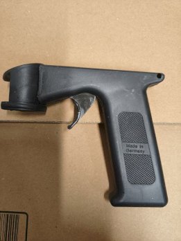 Spraydosenpistolengriff