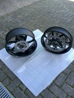 BMW S1000RR K67 Carbon Felgensatz NEU