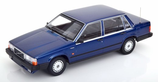 NEU: Volvo 740 GL Limousine Phase I 1984-1989 dunkelblau met.