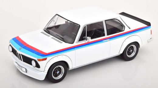 NEU: BMW 2002 Turbo 1973-1974 weiss / Decor  1:18 von MCG 