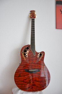 Gitarre OVATION - Gratis-inserat.com