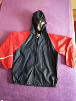 Regenjacke, Gr. 134/140  - Gratis-inserat.com