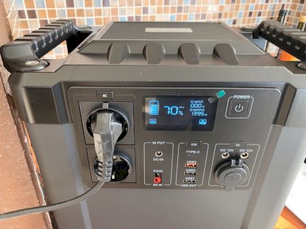 Solargenerator, 240 Watt Solarpanel, 1456 Wh, autark, N