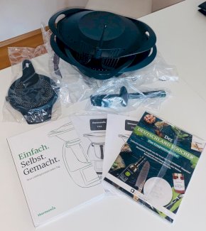 Thermomix TM6 Diamond Black unbenutzt, plus begrenzte T