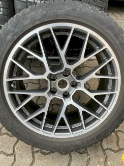 Porsche  Macan GTS 20“ mit Winterreifen  - Gratis-inserat.com