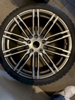 Felgensatz Porsche 991 911 Turbo Winterreifensatz  - Gratis-inserat.com