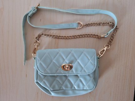 Kleine handtasche damen / Clutch / Cocktailtasche  - Gratis-inserat.com