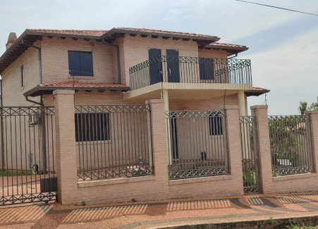 Haus mit Pool in Gran-Asuncion / Paraguay - Gratis-inserat.com