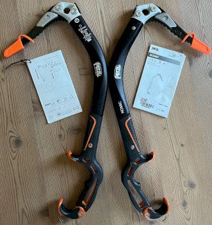 Petzl Nomic Eisgeräte