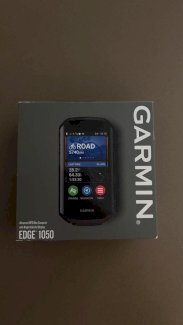 Garmin Edge 1050 GPS inkl. Hülle und Folie