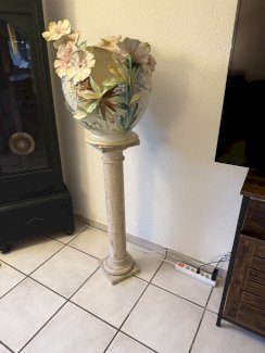 Sehr grosse Vase über 100 Jahre mit etwas Beschädigung