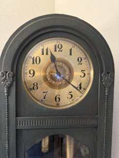 Standuhr über 100 Jahre Biedermeier