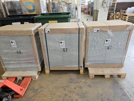 Metallschrank neu originalverpackt 90x60x100cm B/T/H