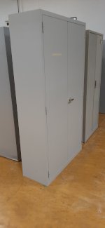 Bigla Metallschrank B 100 T 40 H 190cm - Gratis-inserat.com