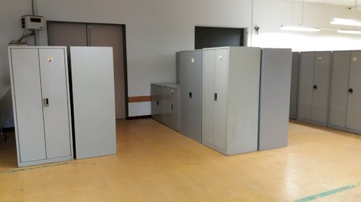 Lista Metallschränke div Stück extratief mit Gebrauchspuren